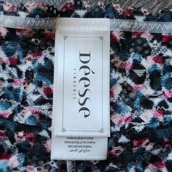 Deesse Lingerie brazilian cut Lace Panty - Picture 3 of 6